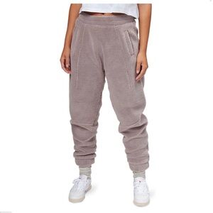 Basin and Range Sherpa Jogger